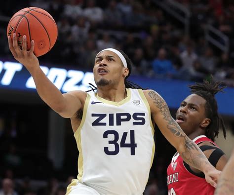 Being called 'an Akron guy' is a badge of honor with Zips basketball
