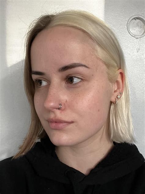 Letting nostril piercing heal shut, was very angry and irritated even ...