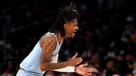 Ja Morant's block of the year candidate, absurd dunk had the internet ...