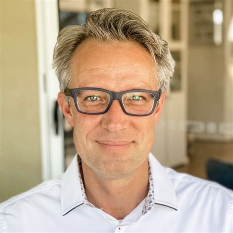 The Impact of Short-Term Cross-Cultural Experience on the Intercultural ...