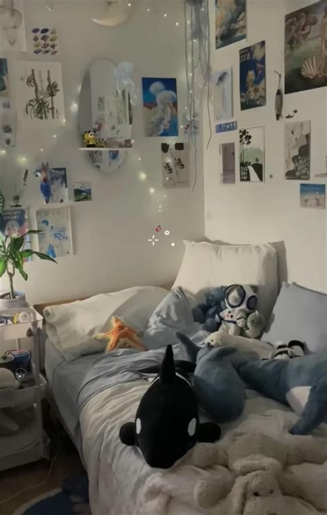 25 Best DIY Dorm Wall Decor Projects You'll Love | Ocean room decor ...