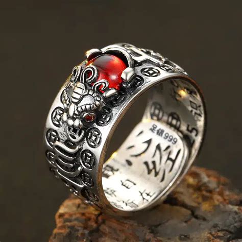Feng Shui Pixiu Red Garnet Stone Ring - The wear cart