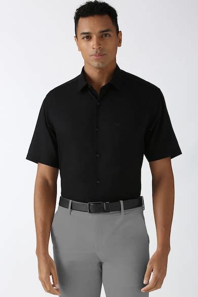 Buy Men Black Regular Fit Half Sleeves Formal Shirt Online - 39689985 ...