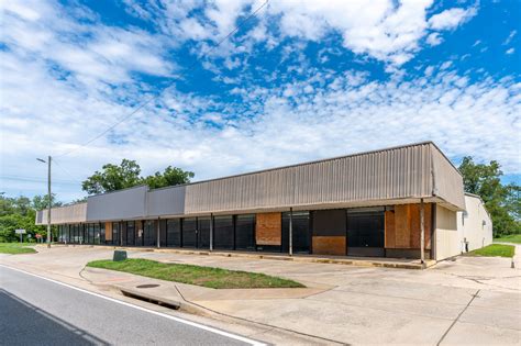 Strategically Located Vacant Warehouse Valdosta - Marketplace