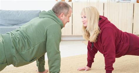 Partner Workout Exercises 的图像结果