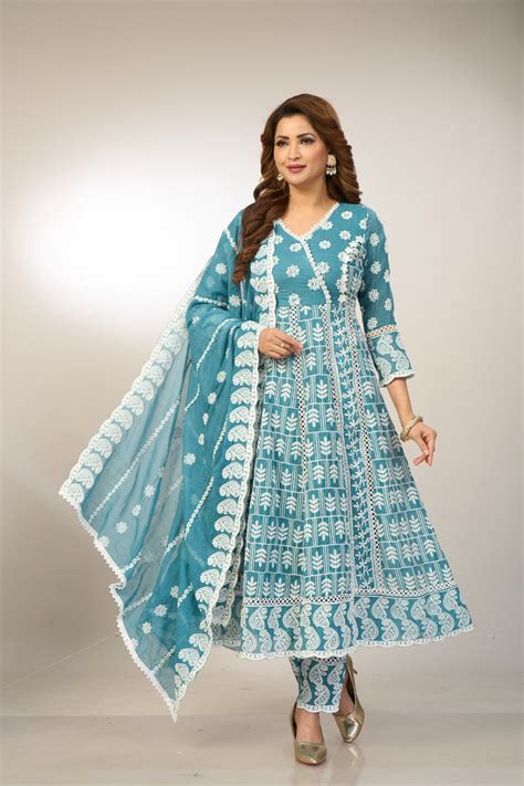 Blue Embroidered Kurti Set with Dupatta – FameBazaar
