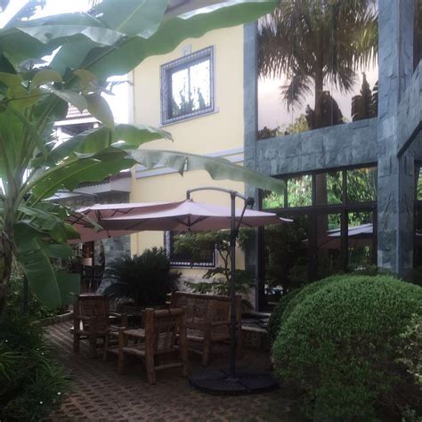 MACTAN BREEZE (Mactan Island, Cebu Island - Lapu Lapu) - B&B Reviews ...