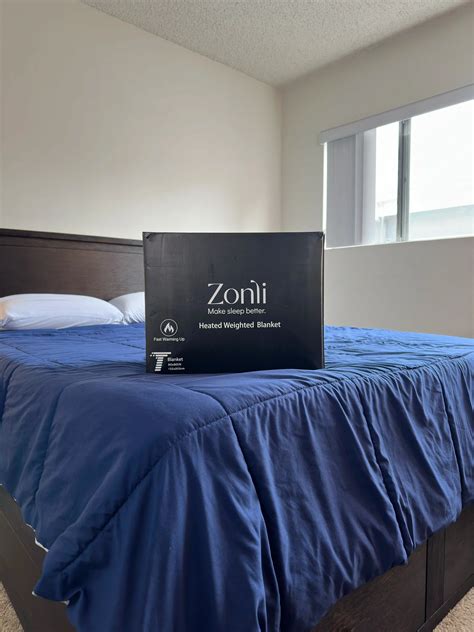 Zonli Heated Weighted Blanket Review (2023) | Expert Tested
