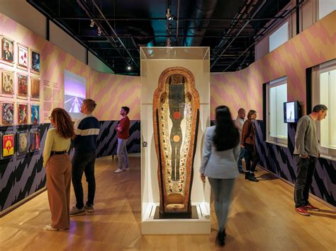 Beyonce 4 Album Cover Controversy