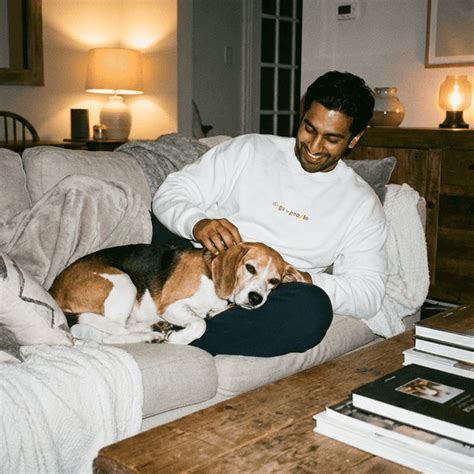 Hoomans | Premium T-Shirts, Hoodies & Merch for Pet Parents