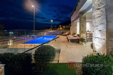 Croatia,Omis - Apartments with sea view