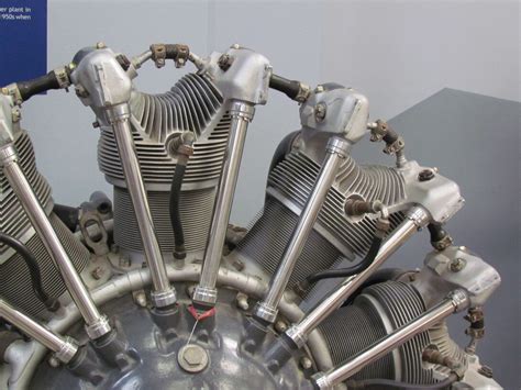 Pratt & Whitney R-985 “Wasp Jr.” | Meer