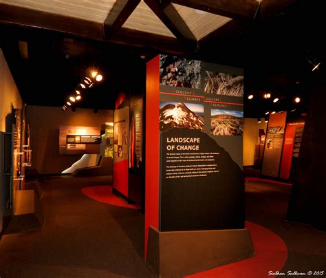 Lava Lands Visitor Center - Stories of Oregon's volcanoes - bend branches