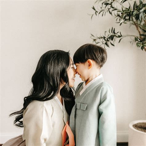 International Mother's Day: Sejarah, Makna, dan Cara Merayakan ...