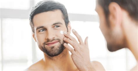 How to Use Glycolic Acid for Acne-Prone Skin | Clinikally