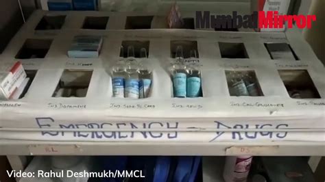 Medical staff sets up the COVID-19 vaccination center at Kamla Nehru ...