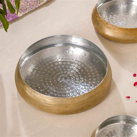 Decorative Metal Urli Bowl Set Of 3 - Premium Urli Bowl | Nestasia