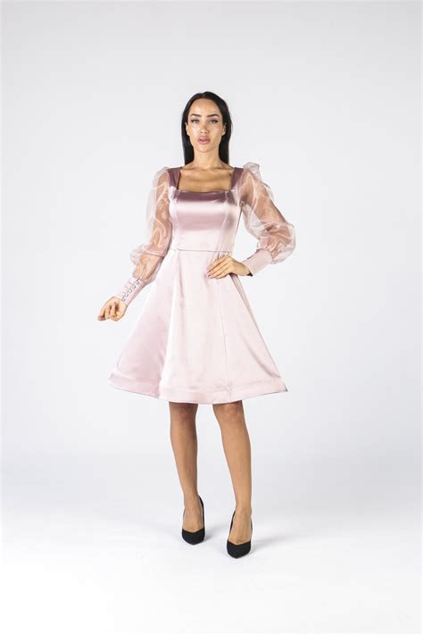 Pudra Transparan Kol Detaylı Saten Midi Abiye Elbise | ALİS DRESS