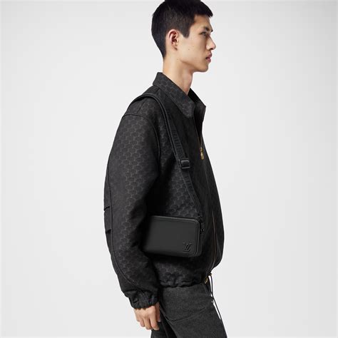 Alpha Wearable Wallet LV Aerogram - Holiday | Louis Vuitton India