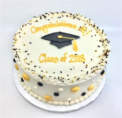 Image result for Graduation Cap Cake Decorations