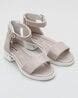 Buy Gold Sandals for Girls by HOPSCOTCH Online | Ajio.com