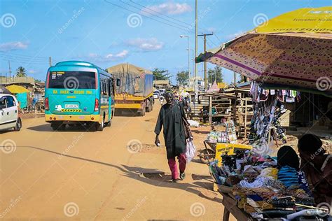 Ghana People in Town 的图像结果