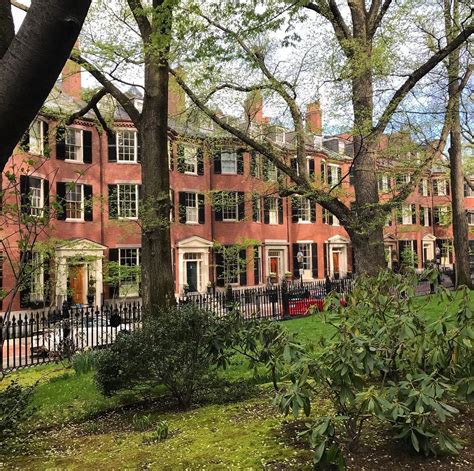 Beacon Hill – High Rise Boston