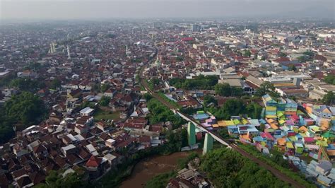 Confronting the Urban Nightmare: Battling Pollution in Indonesia's ...