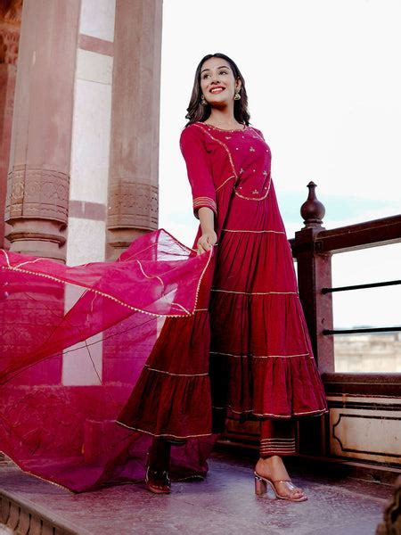 Alluring Magenta Tiered Anarkali Set – Hatheli