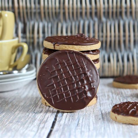Chocolate Digestive Biscuits (Easy Homemade Gluten Free) - Gluten Free ...