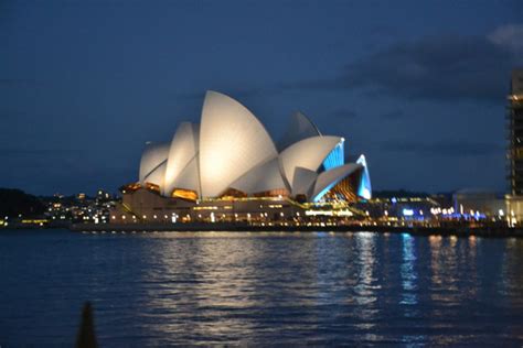 ऑस्ट्रेलिया में घूमने की जगहें | Housing News