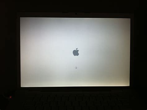 my MacBook Pro screen glitching - Apple Community