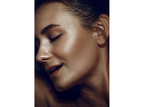 The Most Loved Highlighters And How To Use Them