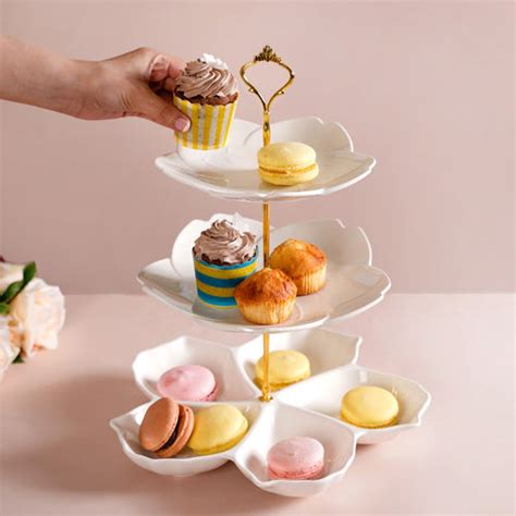 Rotating Cake Stand 9.5 Inch Online - Premium Cake Stand | Nestasia