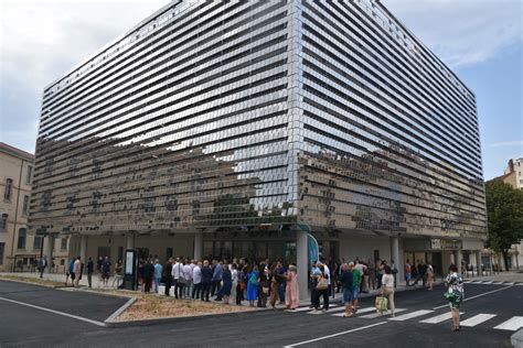 Inauguration. Parking Charles de Gaulle - Hérault - Béziers - Le Petit ...