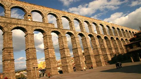 Pont du Gard, France - TimesTravel