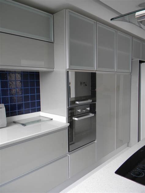 9 pictures of small kitchens for Indian homes | homify