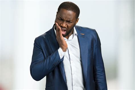 Throbbing Tooth Pain: What Are the Potential Causes? - Smart Dental Network