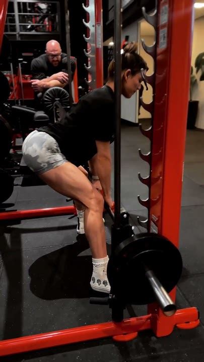 Smith Machine Sumo Stance RDL's (Romanian Deadlift) - YouTube