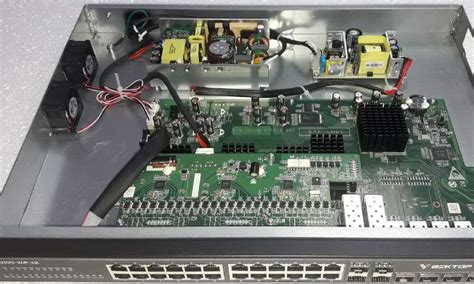 Top manager at U.S. firm privately sold high-tech in Russia