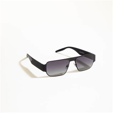Buy Defender // 004 Eyewear Online – Urban Monkey®