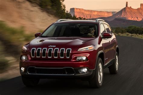 2014 Jeep Cherokee: Around the Block - Automobile Magazine
