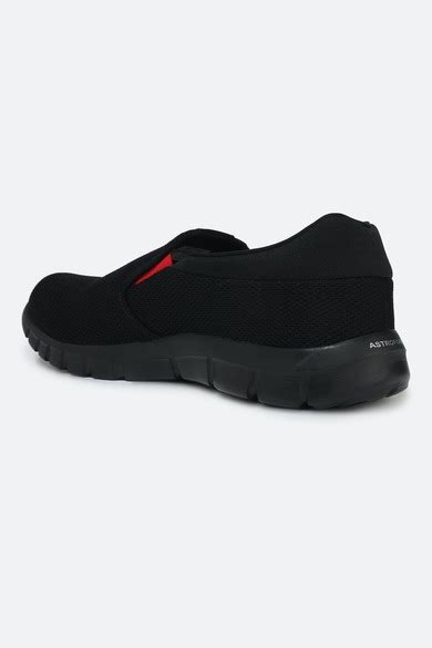 Reebok India Official | Leap Slip On M - Men Black Walking Shoes Online ...
