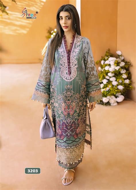 Bulk Buy Wholesale Pakistani Salwar Kameez & Salwar Suits from Surat ...