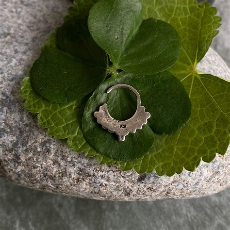 Dotted Septum Ring (Big) – Gypsy Maal