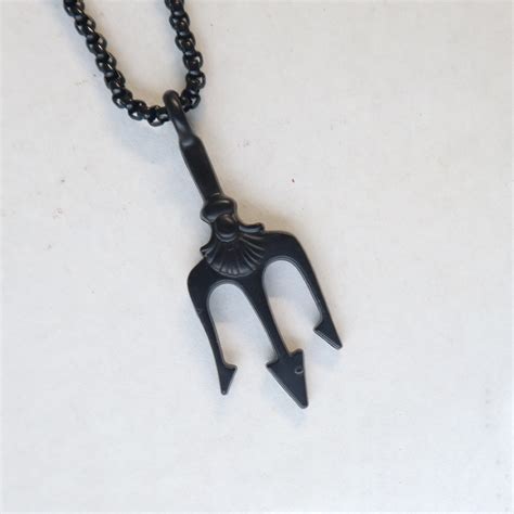 Poseidon Trident Pendant For Men – Aurie Fashion