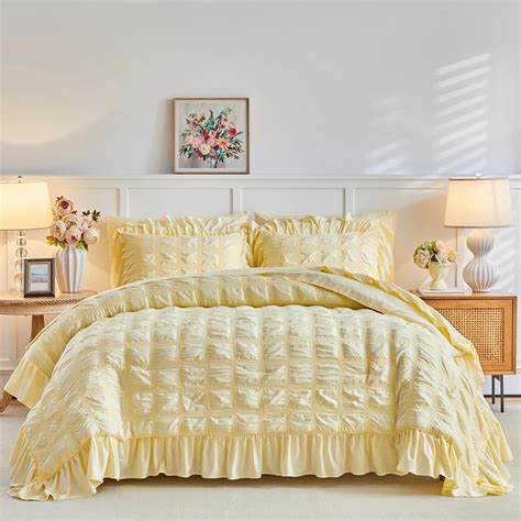 Amazon.com: Tititada Yellow Plaid Seersucker Comforter Set with Ruffled ...