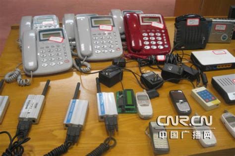 厦门警方捣毁一“电信欠费”诈骗团伙(组图)-搜狐新闻