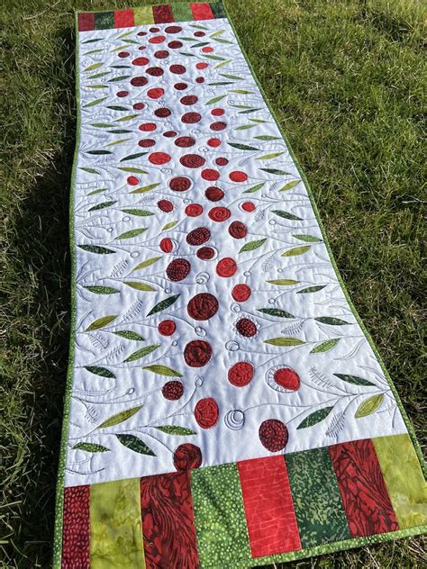 Image result for Applique Table Runner Patterns