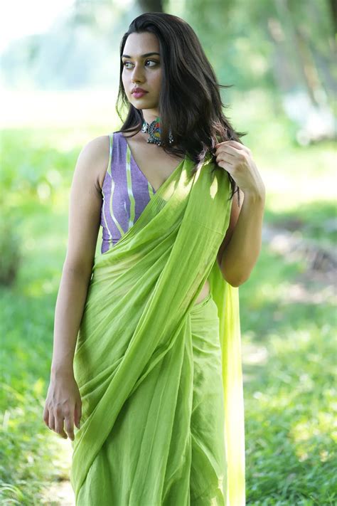 Garden of Words Lime Green Plain Saree - I Love Sarees
